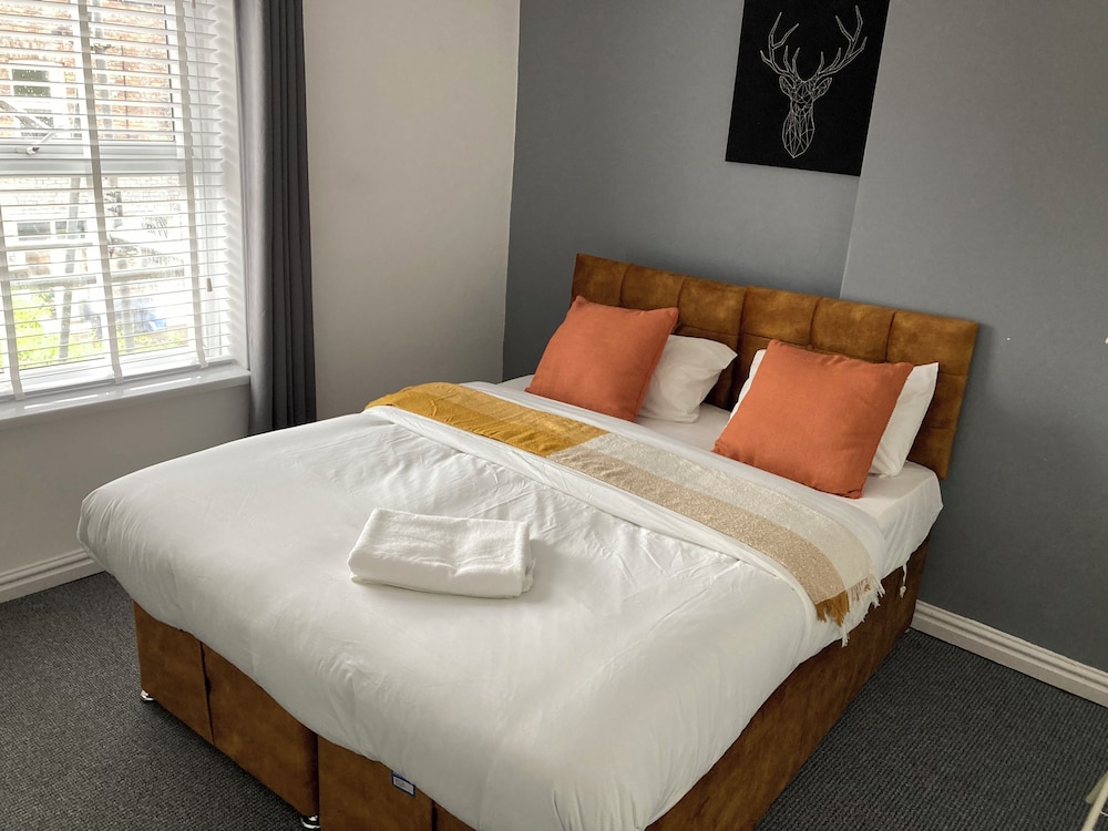 Cozy and Central City Apartment in Liverpool view 5