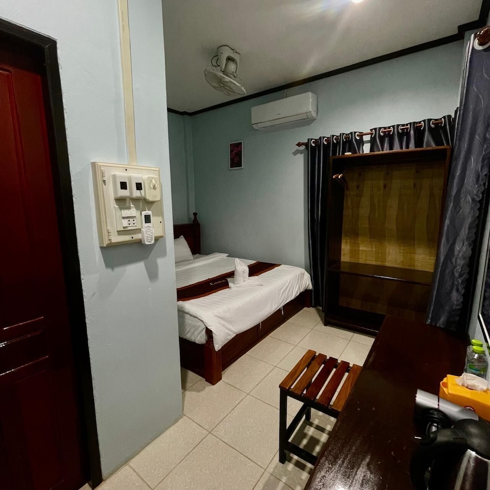 Smile Guesthouse