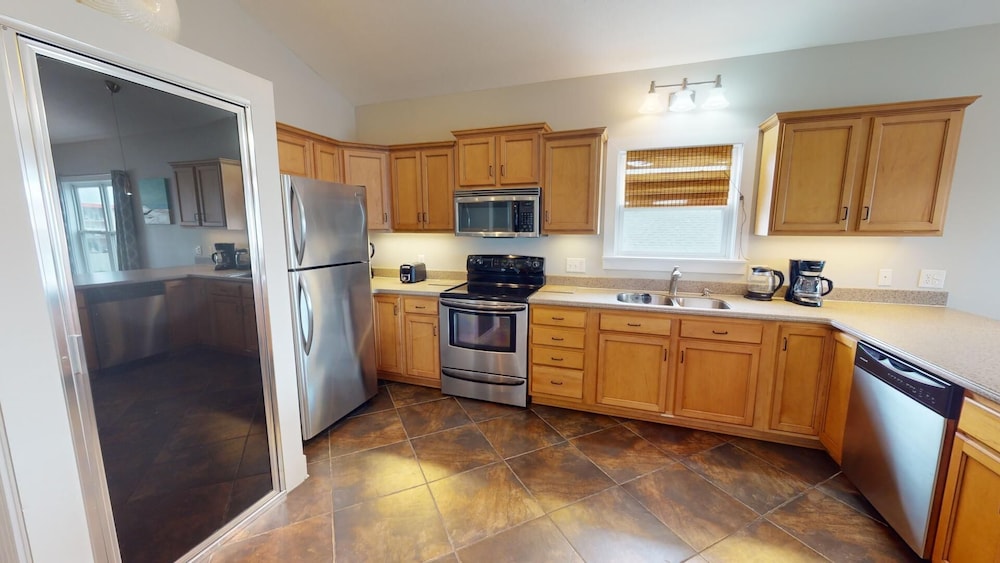 Oceanview A by Tybee Vacation Rentals