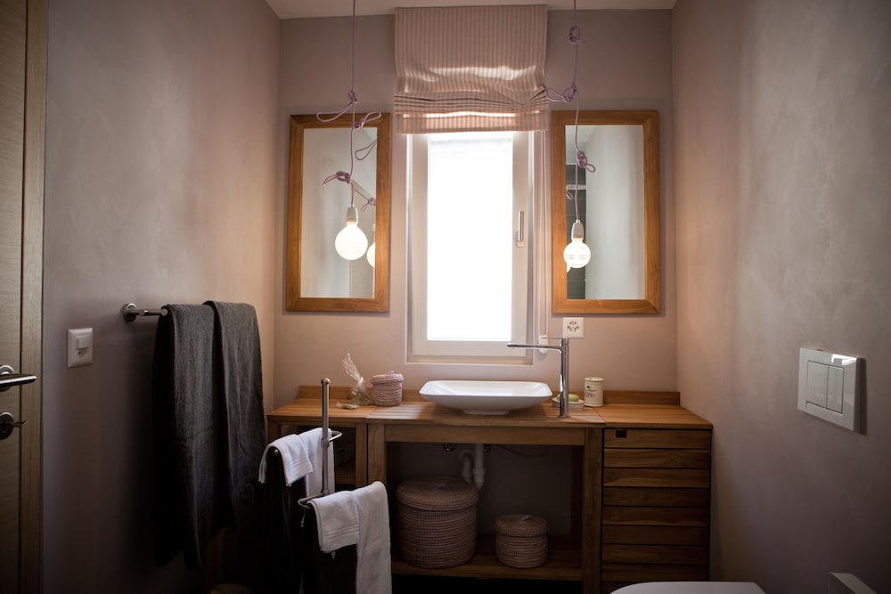 Le Coq Chantant B&B and Boutique Hotel