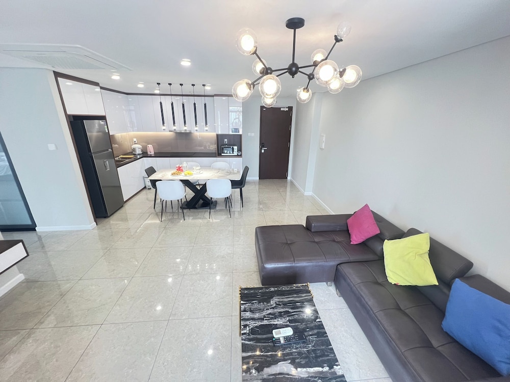 Luxury The Goldview Apartment - Saigon Center Riverside