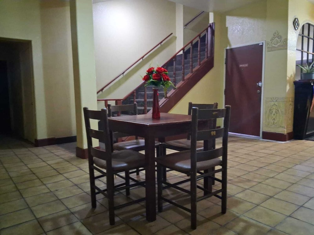 Hotel O Colonial Inn Brownsville Tx