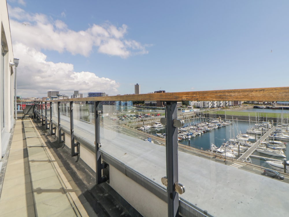 The Penthouse, Phoenix Quay