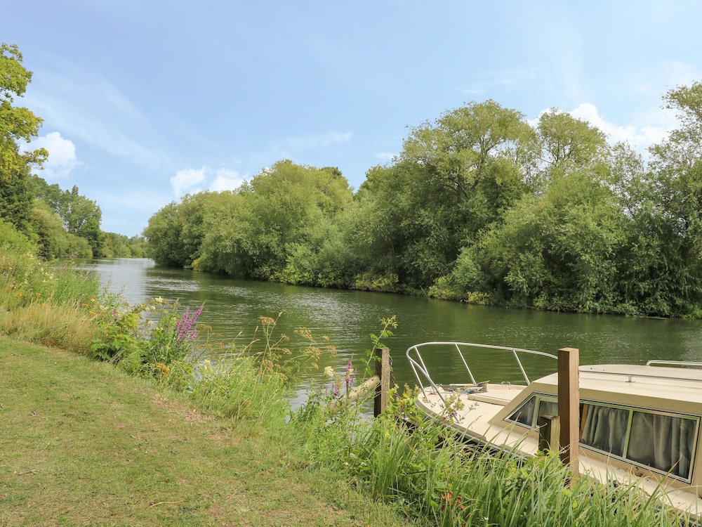 Thames Reach