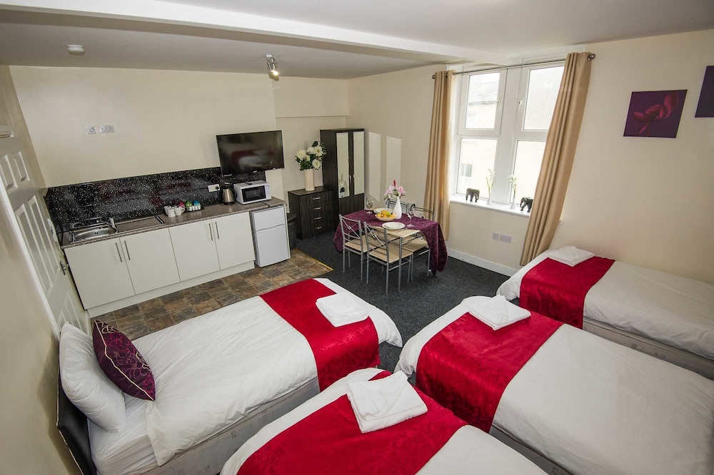 Bradford Apartments Flat 96
