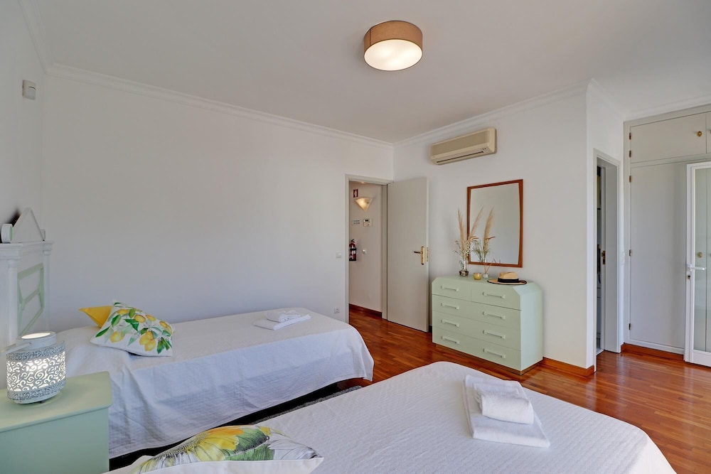 Villa LI in Vilamoura view 5