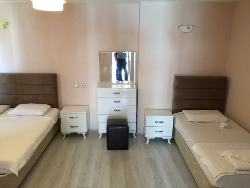 Delta Altinkum Otel - Image 5