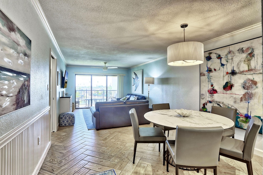 Land's End 3-403 Bay Front - Premier
