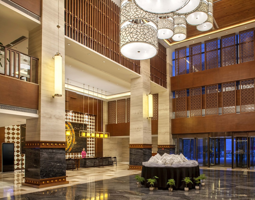 Crowne Plaza Yading by IHG
