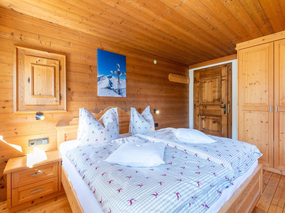 Renovated Farmhouse Stoanerbauer With View