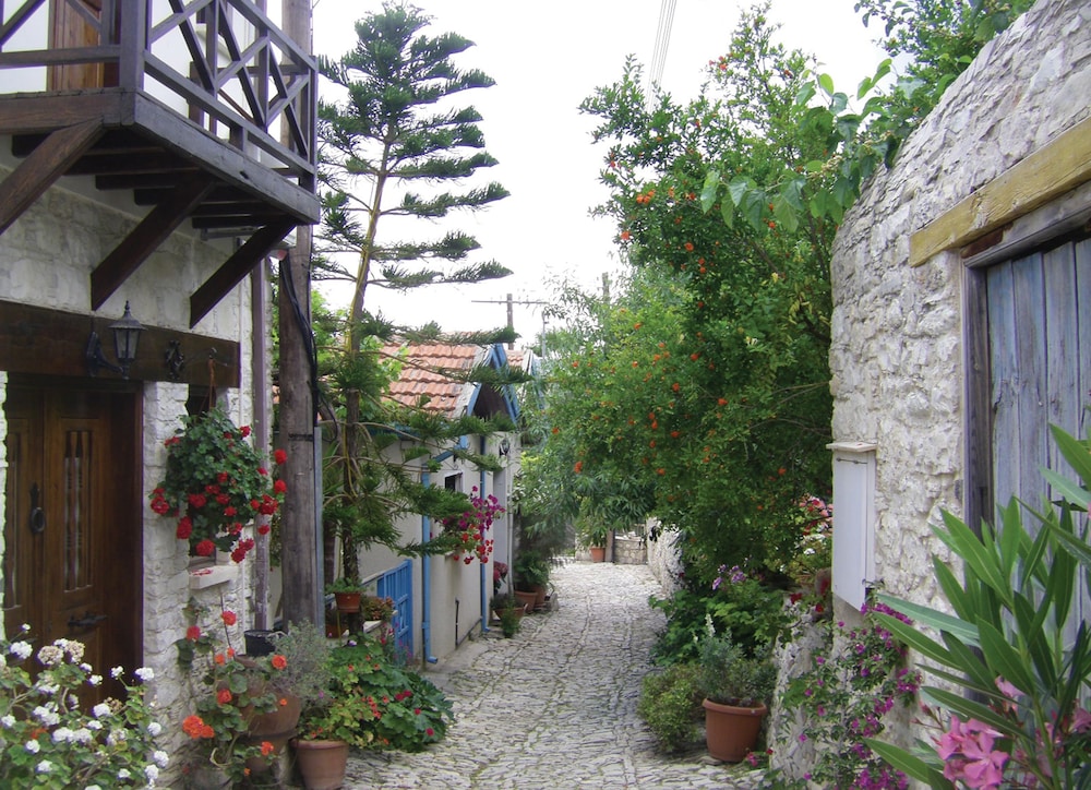 Lania Royal Oak House by TrulyCyprus