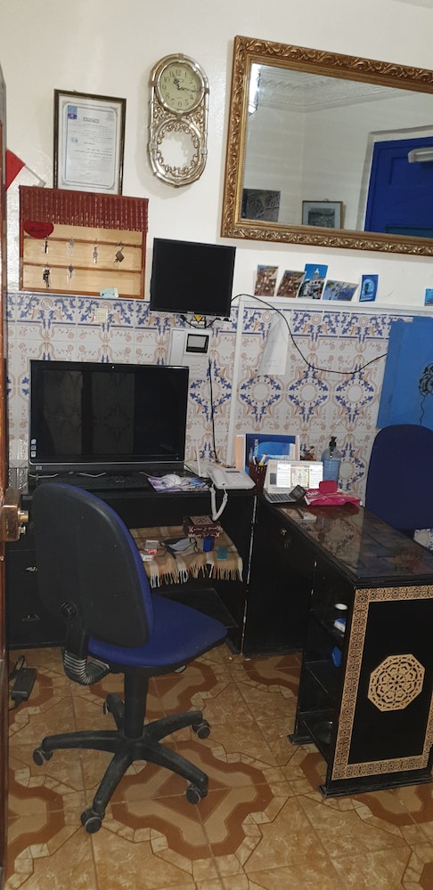aline hostel