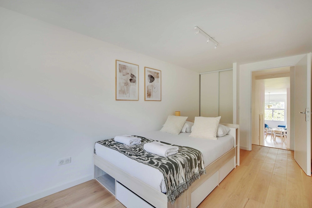 Charming Apartment -2br-6p- Nogent-sur-marne view 4