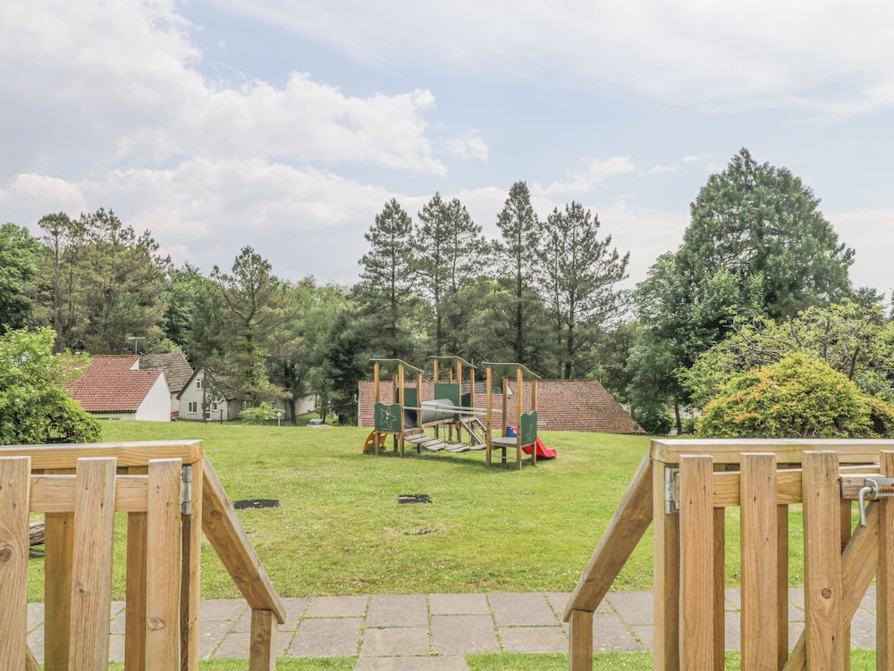 9 Manorcombe Bungalows
