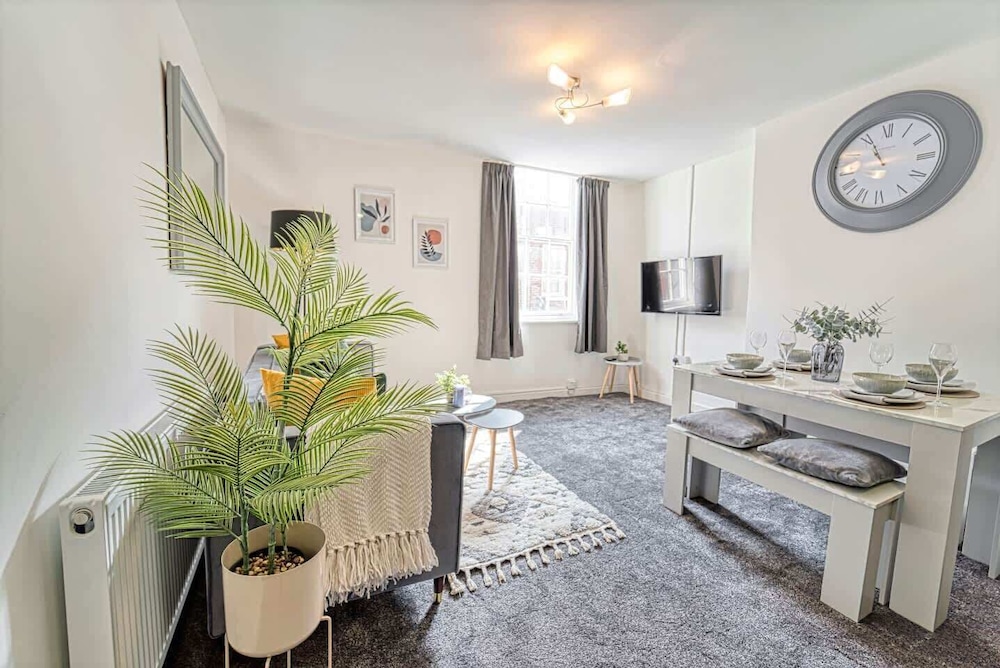 Host Stay New Street Residence