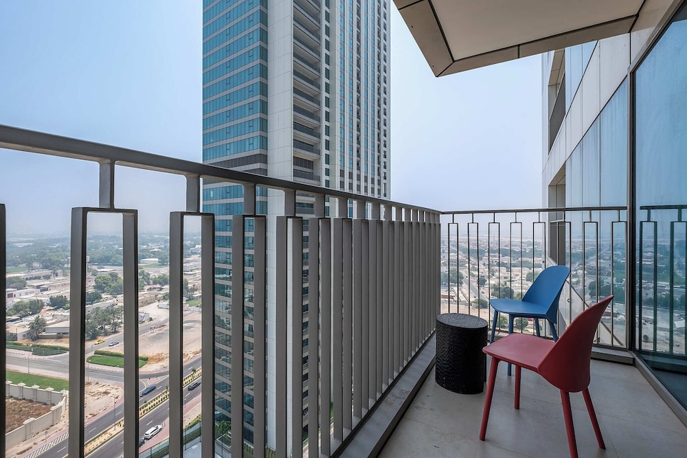 Bellavista -2 Bedrooms Downtown Views II