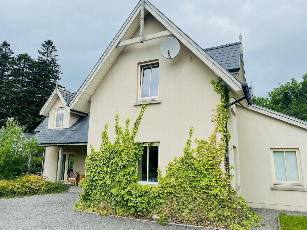 Detached 4 Bedroom Home Just 2km From Kenmare