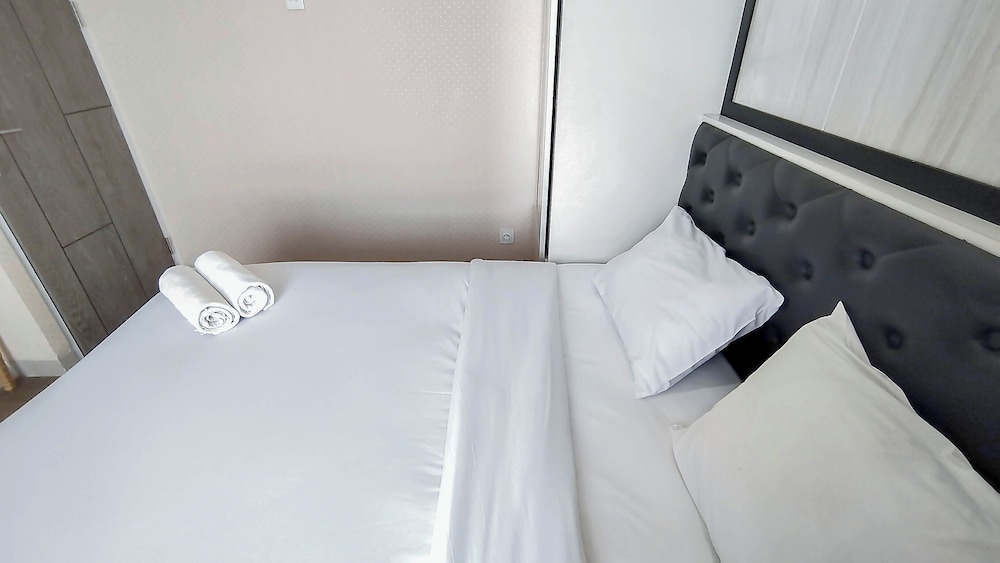 2Br Apartment Near Unair At Taman Melati Surabaya
