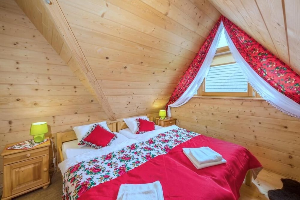DOMKI TATRY z jacuzzi i sauną w cenie