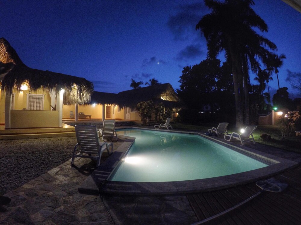 Villa Las Palmas