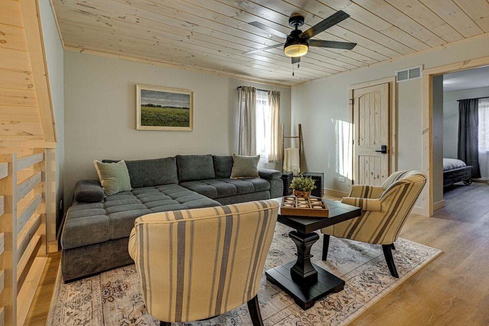 10-acre Property w/ Fire Pit & Grill in Arkdale!