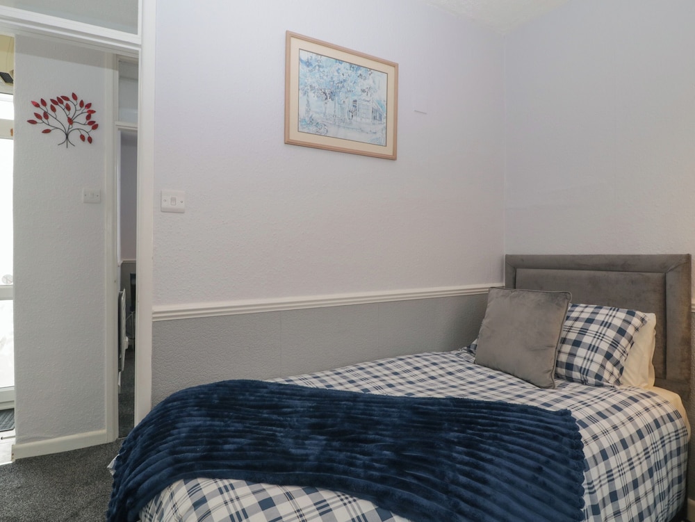 Flat 1, Big Tree Holiday Flats