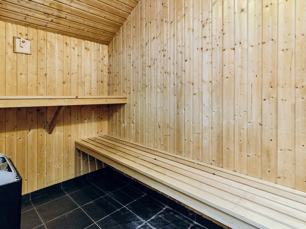 4 Star Holiday Home in Lokken