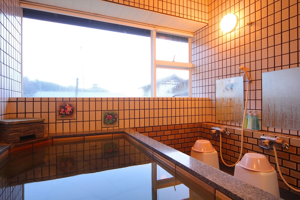 Photo 12