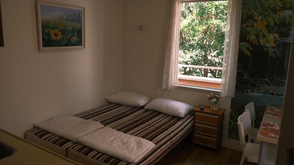 Kfar Saba Guesthouse