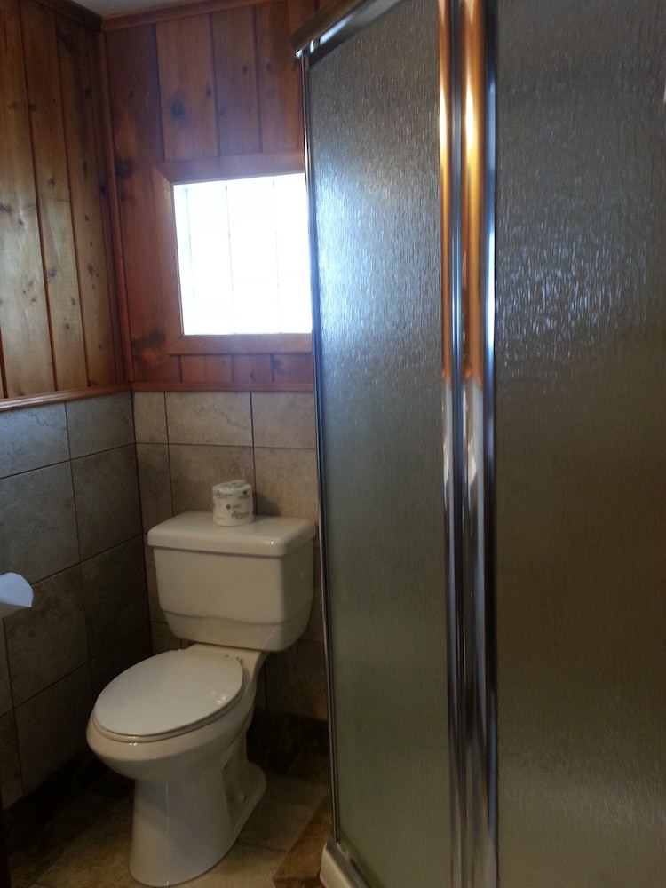 Canyon Motel - Property Image 11
