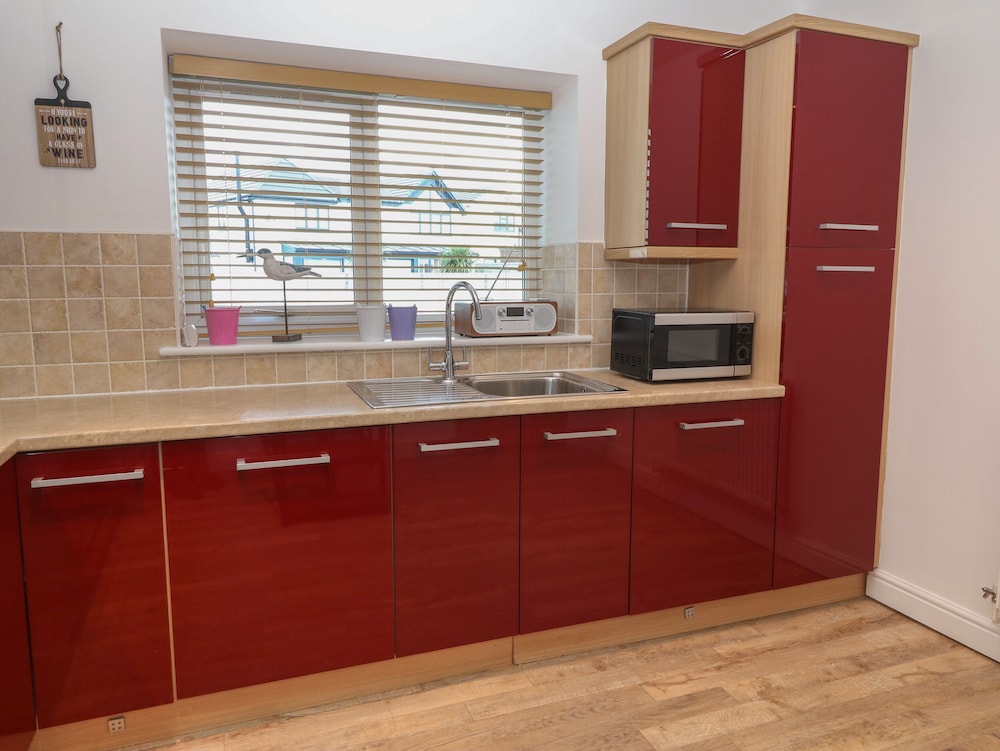 8 Pen Llanw Tides Reach