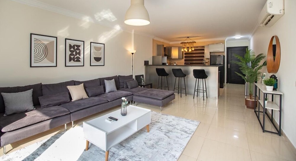 Ocean Apartments