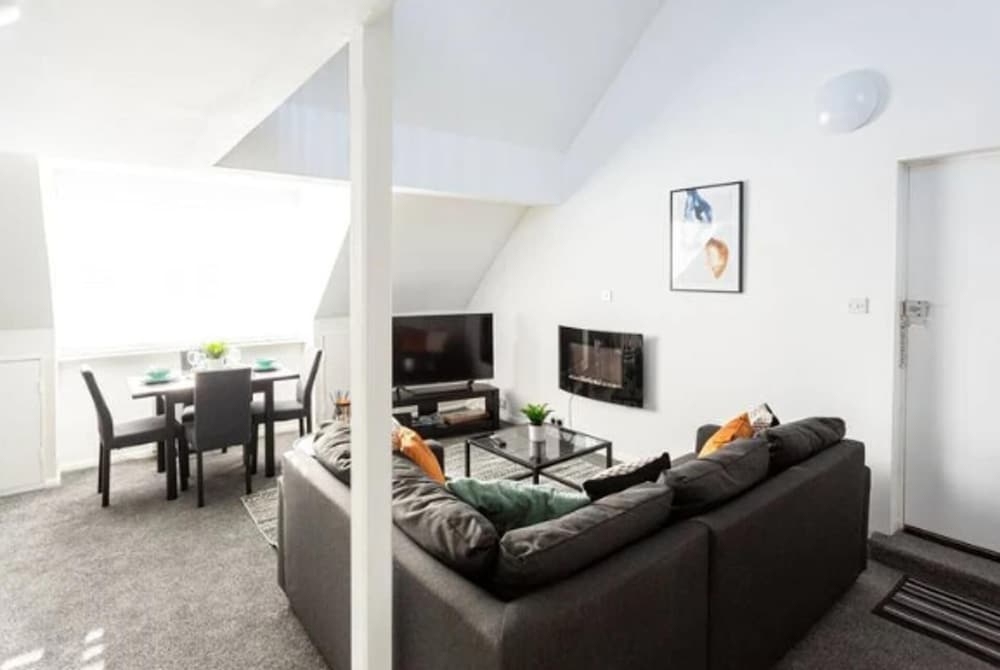 Loft Living Leigh-on-sea