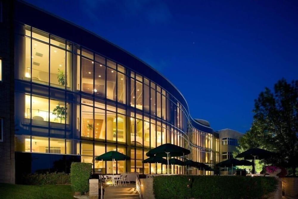 Oak Ridge International Hotel & Conf Cen