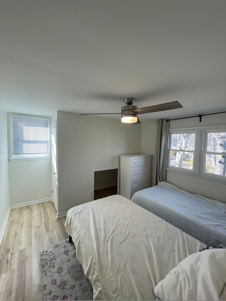 10 Braddock Somers Point