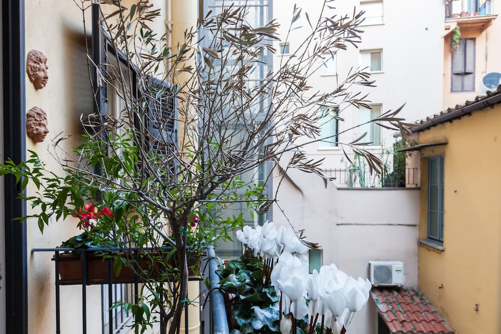 Luxury Trevi Apartment