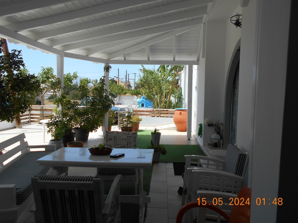 Photo 48