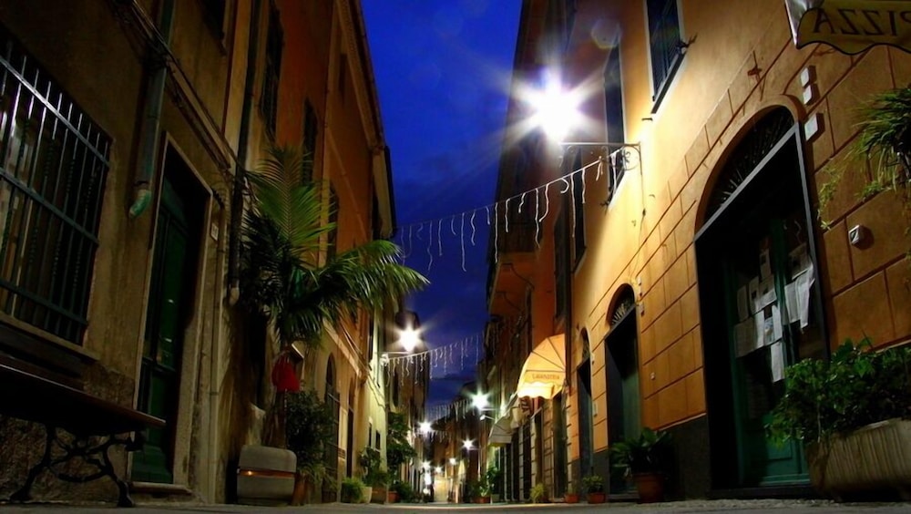 Photo 52