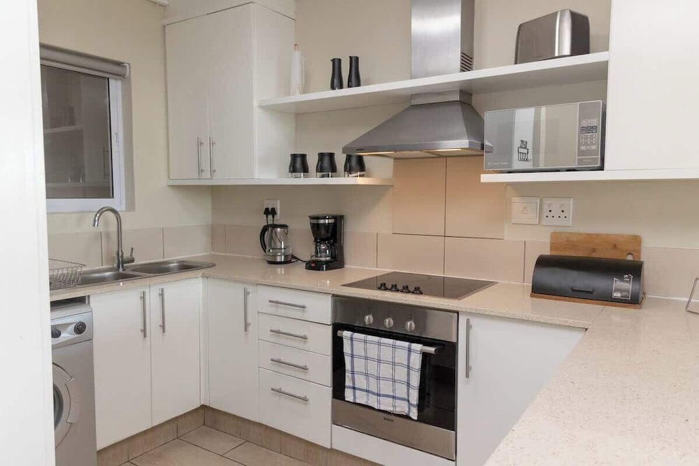 Holiday Apartment, Lagoon Beach