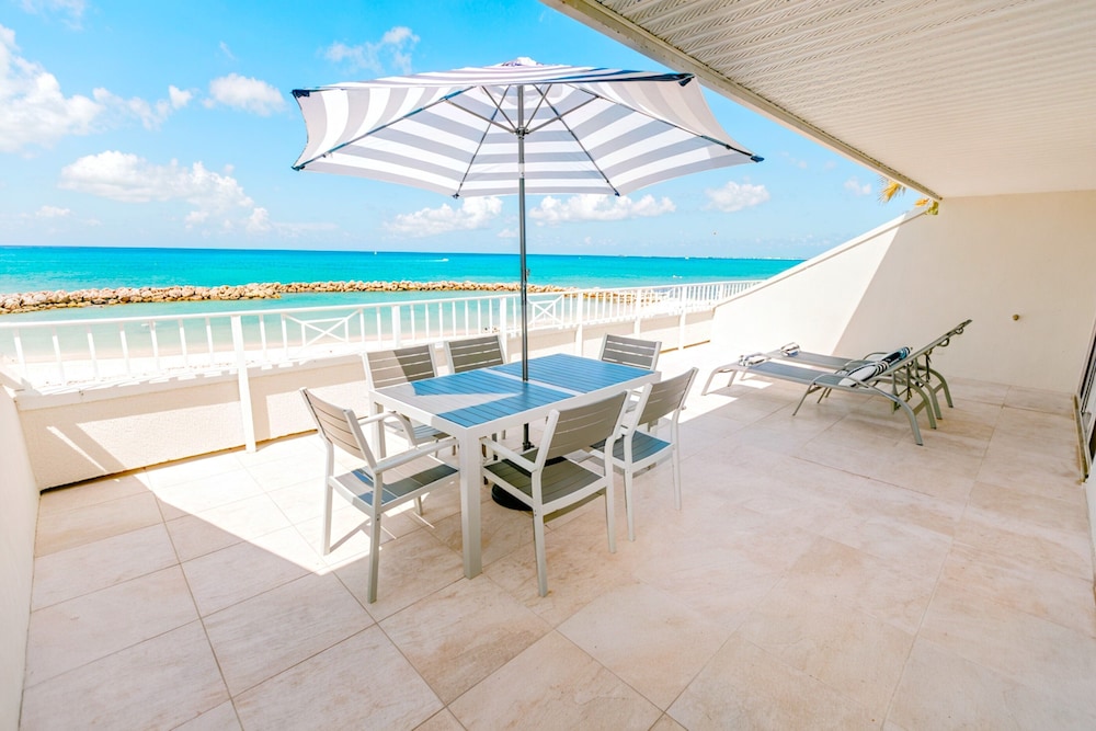 Cayman Luxury Rentals at Sunset Cove