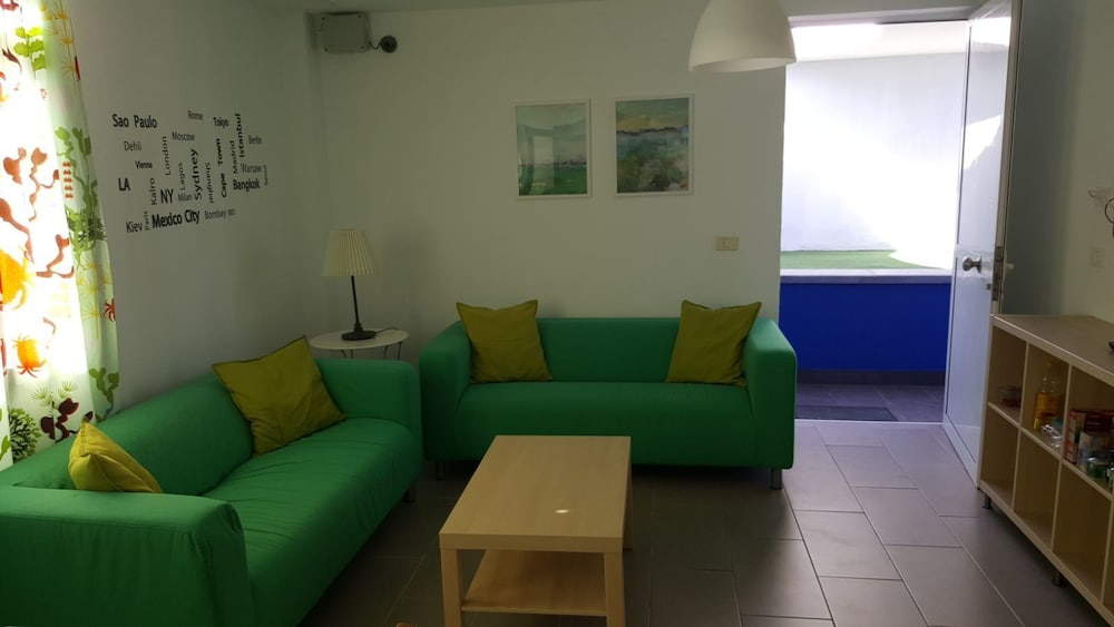 CIW Hostel