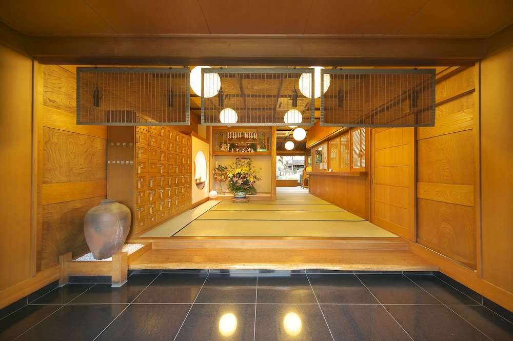 Magionsen view 2