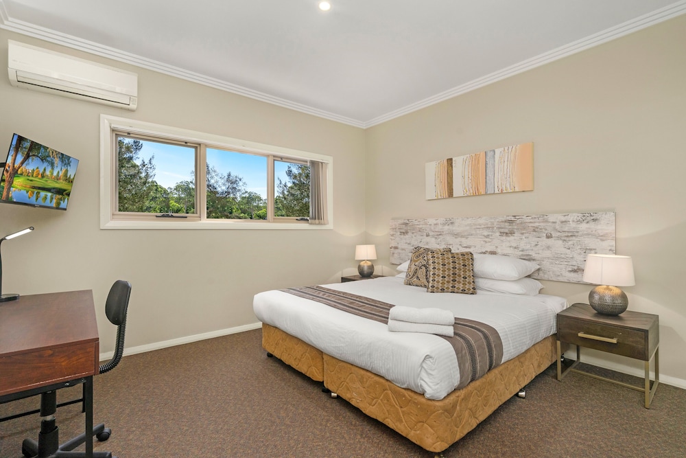 Newcastle Short Stay Apartments - Birmingham Garden Townhouses view 4