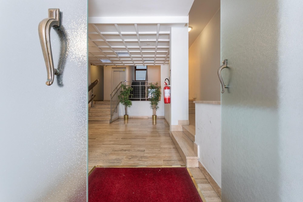 Saluzzo House by Wonderful Italy view 3