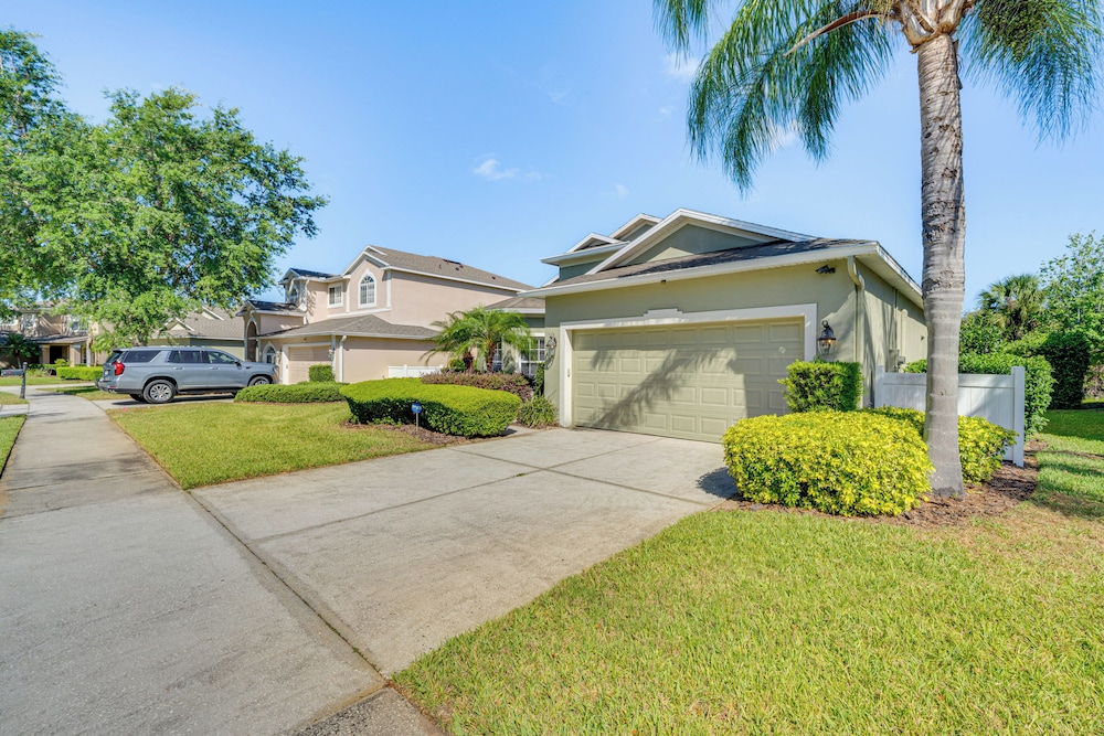 10 Mi to Disney: Family Home w/ Game Room!