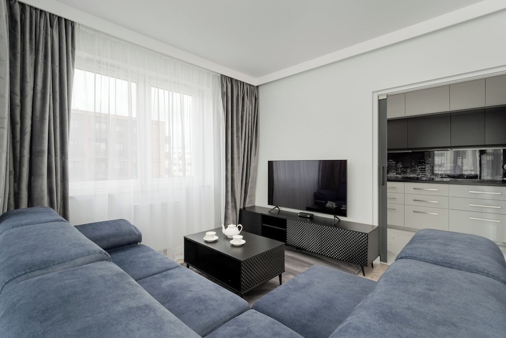 Białowieska Apartment Wrocław by Renters