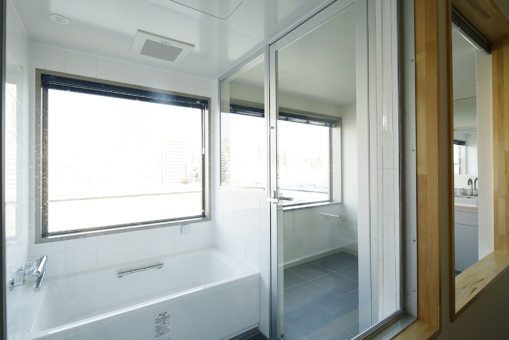 LYURO Tokyo Kiyosumi by THE SHARE HOTELS - Hostel