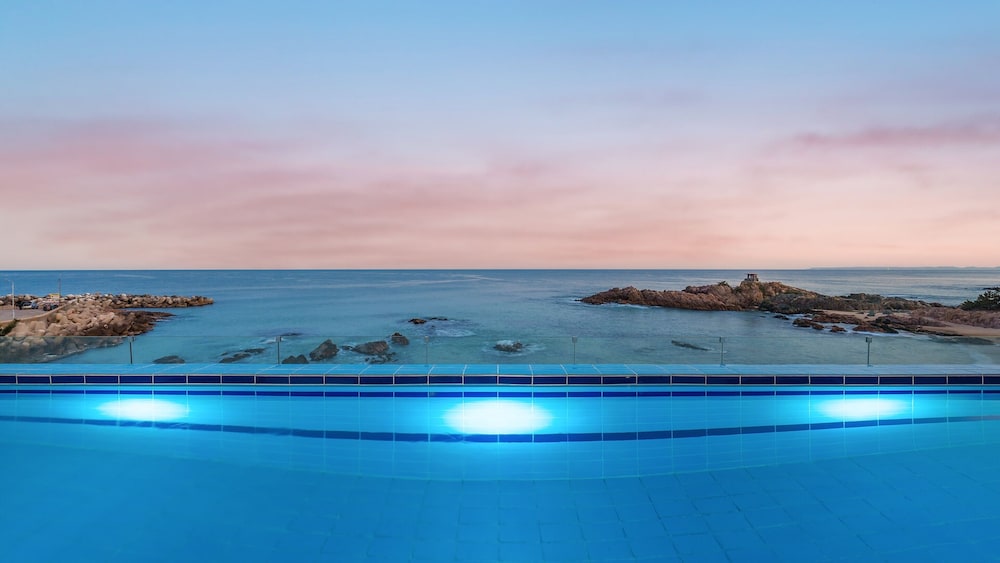 Yeongdeok The Best Pool Villa