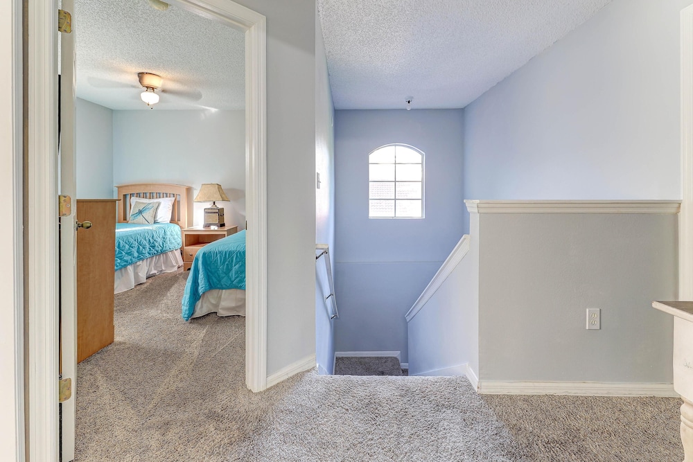 Orlando and Kissimmee Town homes by MyOrlandoStay