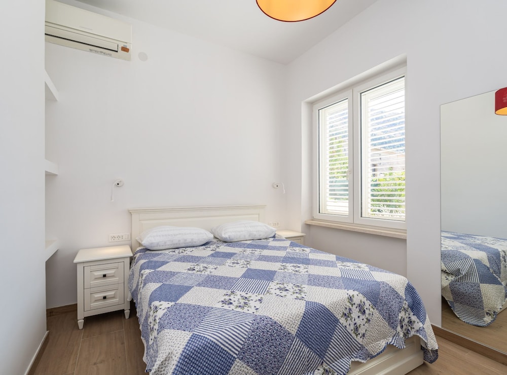 Apartment Nikolica